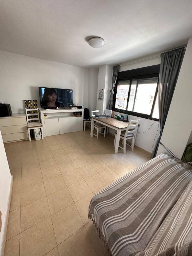 Apartment A / A 4Pax Near The Beach 말라가 외부 사진